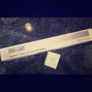 Rodan and Fields Spotlight and Adapter